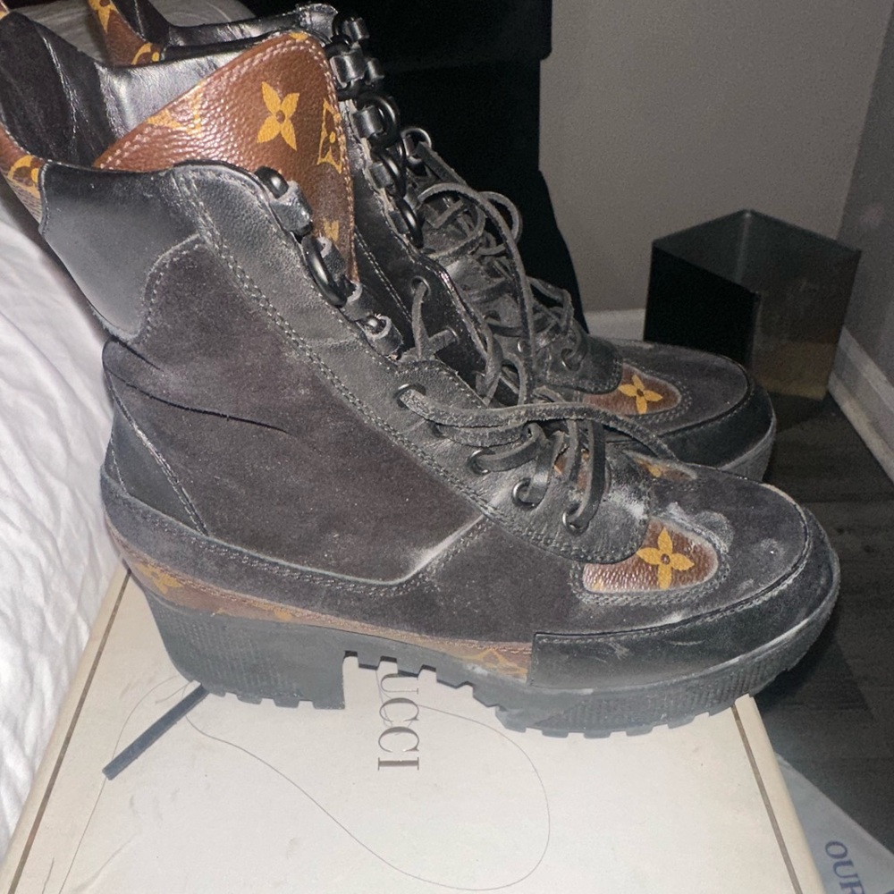 Louis Vuitton Black and Brown Monogram Lace-Up Boots - Picture 4 of 4